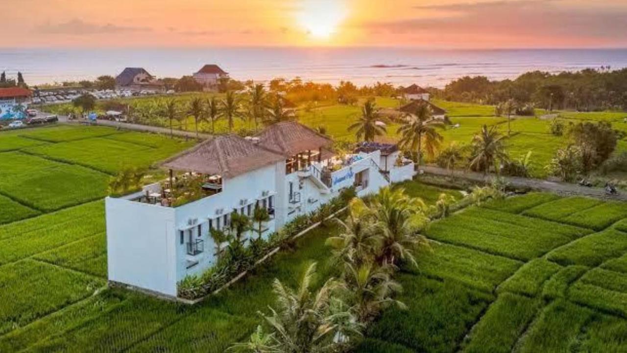 Swell Hotel, Pool Bar & Restaurant Tanah Lot Zewnętrze zdjęcie